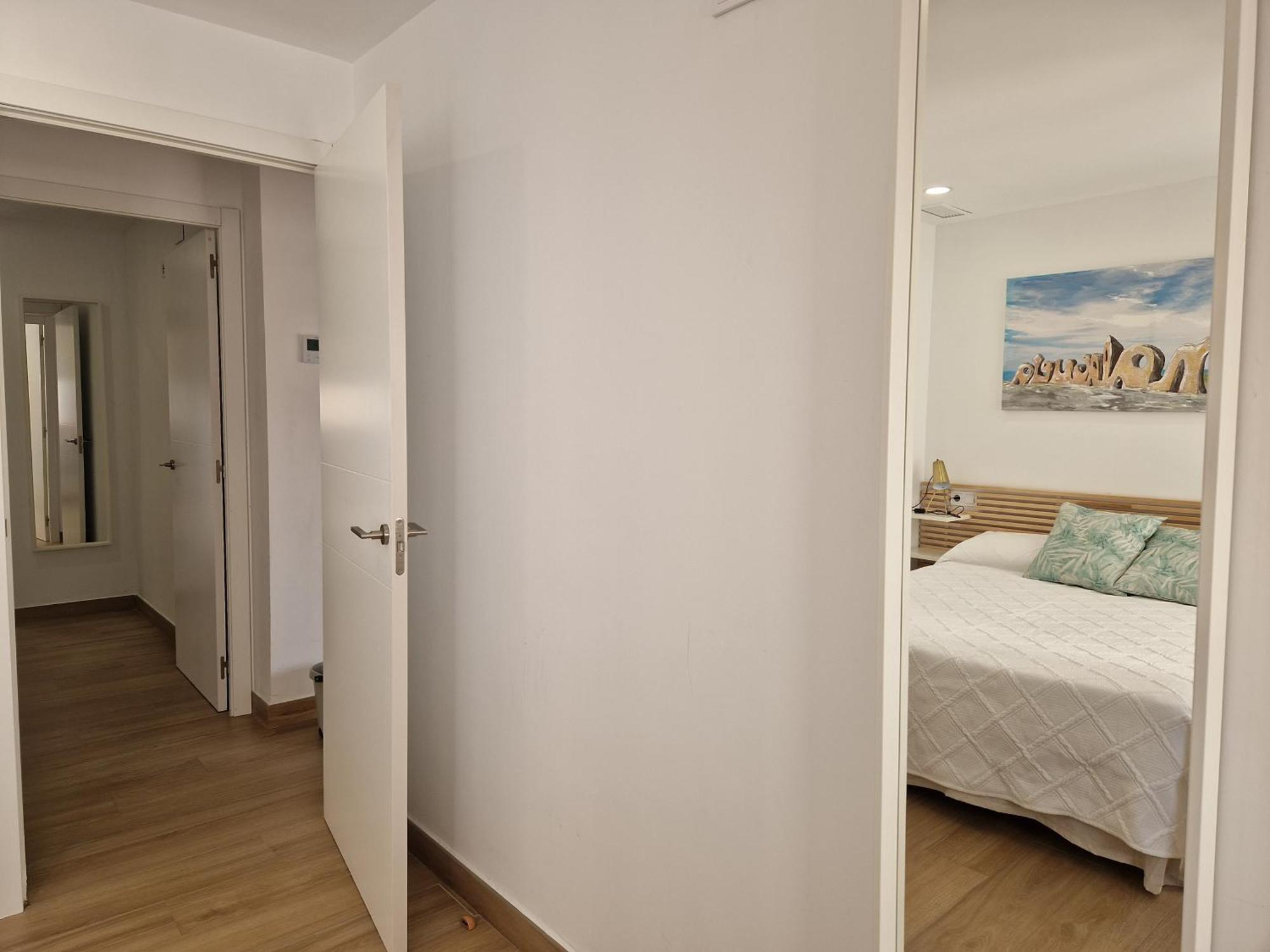 Pavone Apartments Малага Екстер'єр фото